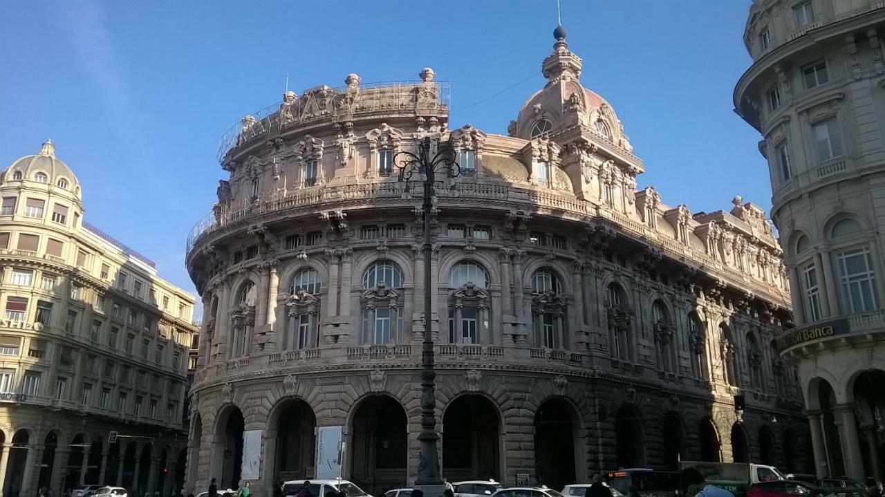 la casa accanto al Duomo Génova Exterior foto
